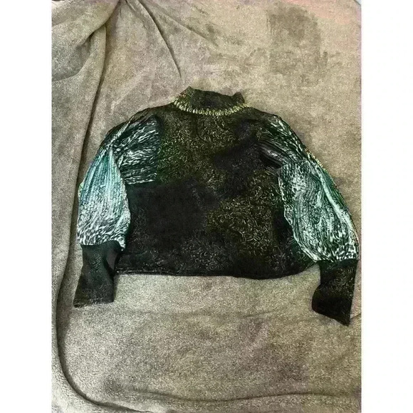 Alberto Makali Tops - Alberto Makali Long Sleeve Womens Top Size L Puff Sleeve